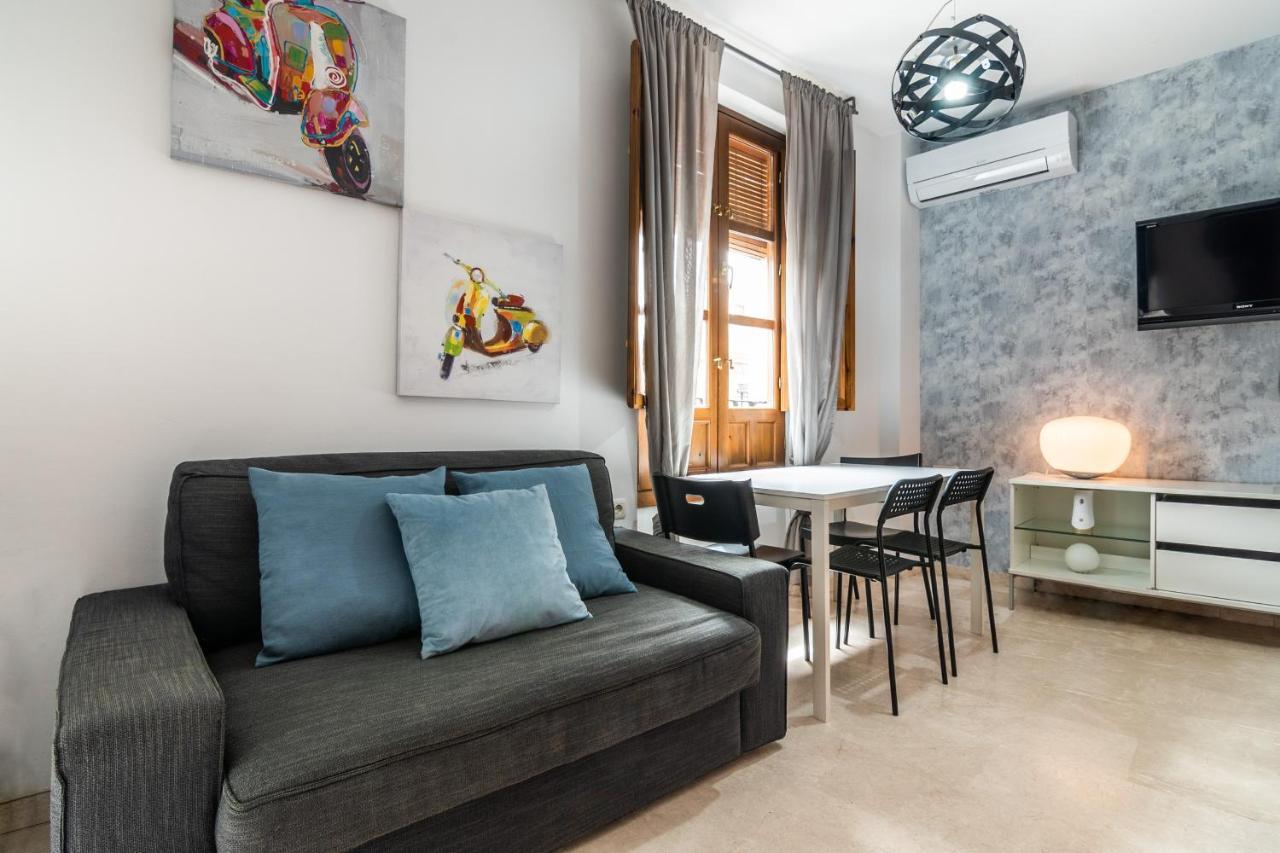 Tuguest Isabel La Catolica II Apartment Granada Exteriér fotografie